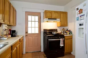 55 Hampden St, Springfield, MA 01151 - Photo 10