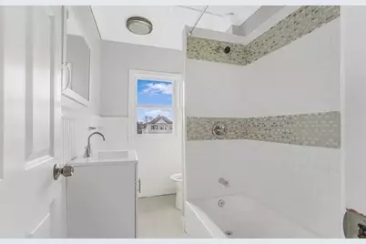 475 Tecumseh St, Fall River, MA 02721 - Photo 22