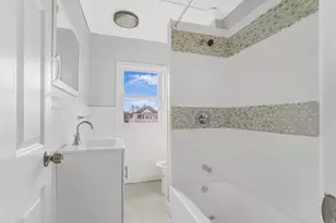 475 Tecumseh St, Fall River, MA 02721 - Photo 22
