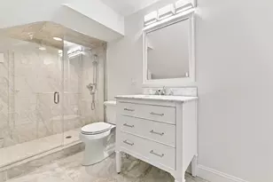 2 Hampton Ct, Lynnfield, MA 01940 - Photo 16