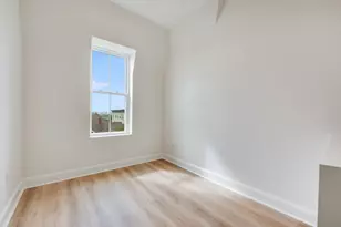 271 Washington Ave, Chelsea, MA 02150 - Photo 22