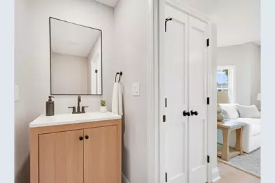 271 Washington Ave, Chelsea, MA 02150 - Photo 6