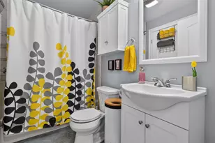 10 Allen Ct, Somerville, MA 02143 - Photo 8