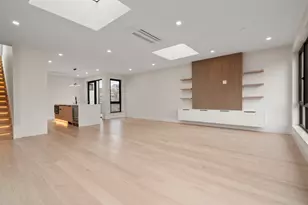 152 W 3rd, Boston, MA 02127 - Photo 4