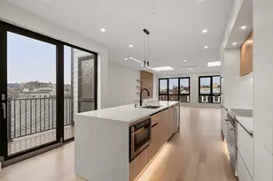 152 W 3rd, Boston, MA 02127 - Photo 2
