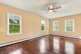 24 Washington St, Mendon, MA 01756 - Photo 12