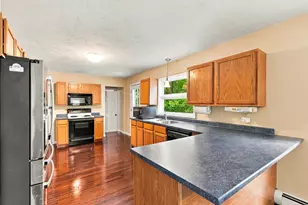 24 Washington St, Mendon, MA 01756 - Photo 6