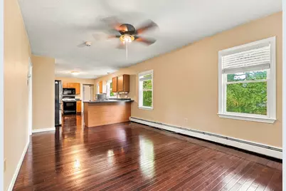 24 Washington Street, Mendon, MA 01756 - Photo 4