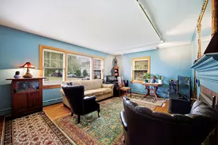 25 St Anthony St, Chicopee, MA 01013 - Photo 6