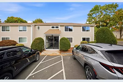 34 Saint Kolbe Dr #C, Holyoke, MA 01040 - Photo 2