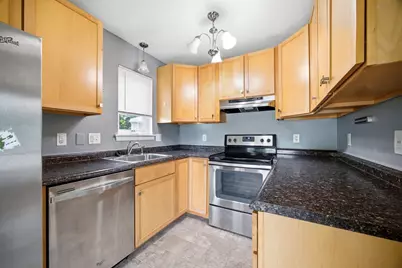 34 Saint Kolbe Dr #C, Holyoke, MA 01040 - Photo 4
