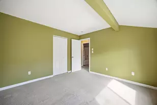 34 St Kolbe Dr, Holyoke, MA 01040 - Photo 10