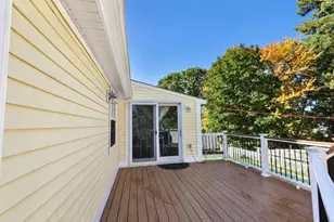88 N Main St, Bellingham, MA 02019 - Photo 4