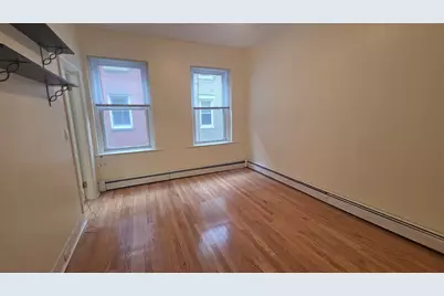 6 Unity Street #2, Boston, MA 02113 - Photo 4
