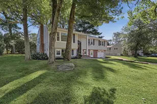 15 Hancock St, Milford, MA 01757 - Photo 2
