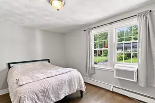 15 Hancock St, Milford, MA 01757 - Photo 14