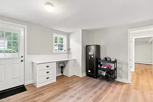 15 Hancock St, Milford, MA 01757 - Photo 24