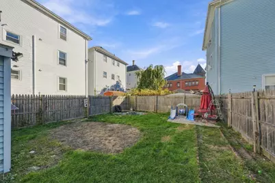 97 Canonicus St, Fall River, MA 02723 - Photo 22