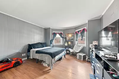 97 Canonicus St, Fall River, MA 02723 - Photo 10