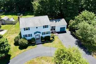 16 Phillip Ave, Burlington, MA 01803 - Photo 4