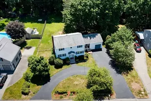 16 Phillip Ave, Burlington, MA 01803 - Photo 8