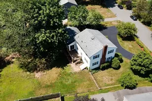 16 Phillip Ave, Burlington, MA 01803 - Photo 28