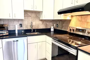 300 Lynn Shore Dr, Lynn, MA 01902 - Photo 14