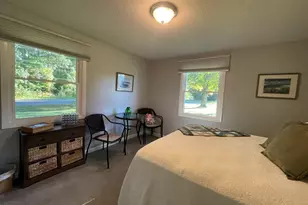 597 Old Warren Rd, Swansea, MA 02777 - Photo 8