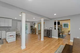 19 Hampstead St, Methuen, MA 01844 - Photo 14