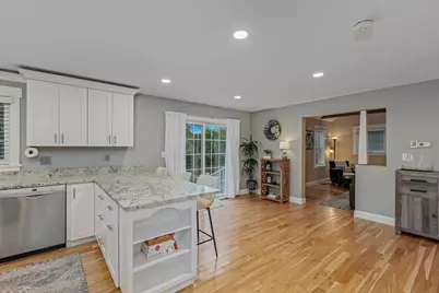 19 Hampstead Street, Methuen, MA 01844 - Photo 12