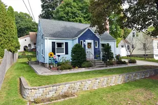 35 Calumet Ave, Worcester, MA 01605 - Photo 2