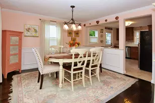 35 Calumet Ave, Worcester, MA 01605 - Photo 8