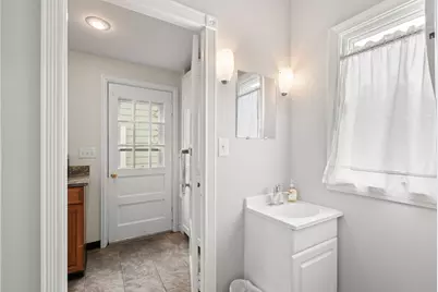 7 Bisson St, Beverly, MA 01915 - Photo 16
