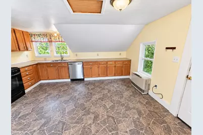 13 Mechanic St, Winchendon, MA 01475 - Photo 16