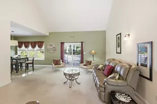 23 Dickens Ln, Tyngsborough, MA 01879 - Photo 10