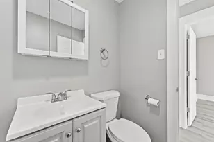 195 Jasper St, Springfield, MA 01109 - Photo 24