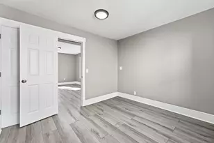 195 Jasper St, Springfield, MA 01109 - Photo 16