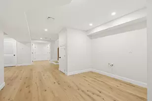 667 Tremont St, Boston, MA 02118 - Photo 32