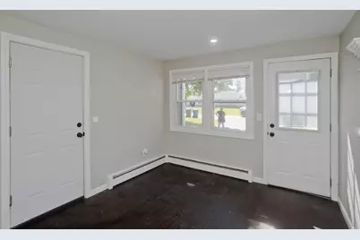 10 Wesley Road, East Windsor, CT 06016 - Photo 18