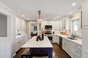 61 Read St, Winthrop, MA 02152 - Photo 14