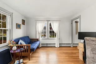 144 Fox St, Lowell, MA 01859 - Photo 6