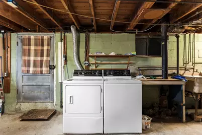 144 Fox Street, Lowell, MA 01859 - Photo 16