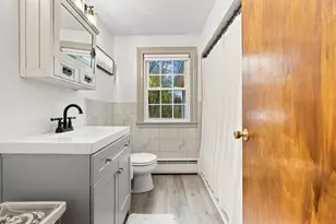 144 Fox St, Lowell, MA 01859 - Photo 14