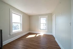 7 Cherry St, Lynn, MA 01902 - Photo 4