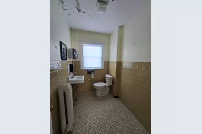 121 Whitwell Street, Quincy, MA 02169 - Photo 20