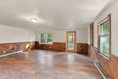 69 Lake Ave, Leicester, MA 01524 - Photo 6