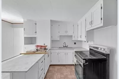 47 Morris St #1, Southbridge, MA 01550 - Photo 2