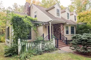 187 Thayer St, Millville, MA 01529 - Photo 4