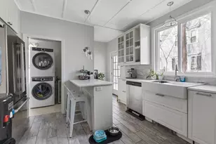 85 Bedford St, Bridgewater, MA 02324 - Photo 8