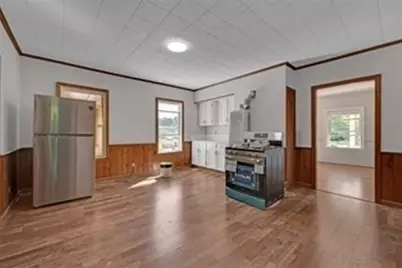 47 Morris St #2, Southbridge, MA 01550 - Photo 2